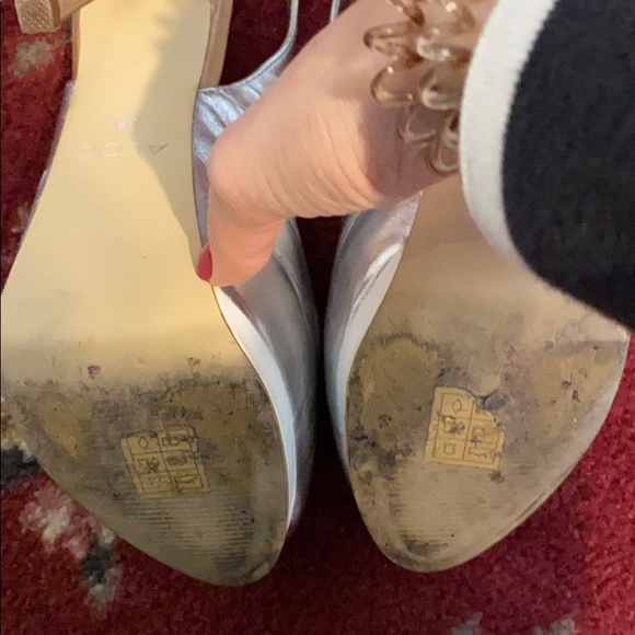 Aldo silver platform peep toe heel size 38 - Picture 2 of 3